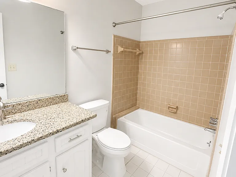 233 Conrad Cir — Photo 10
