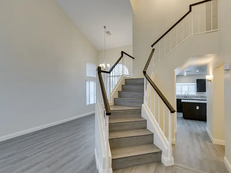 1738 Toltec Cir — Photo 4