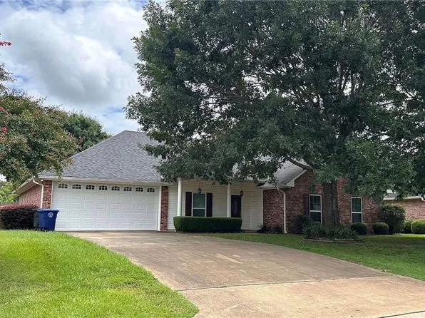 836 Whitfield Dr, Natchitoches, LA 71457