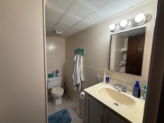 5th image of 214 Antigua Rd
