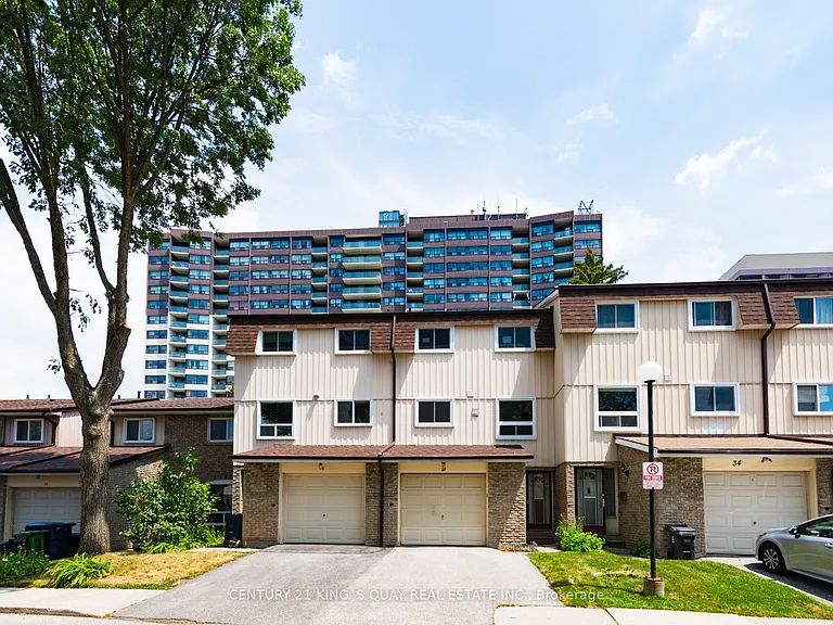 44 Chester Le Blvd #32 — Photo 3