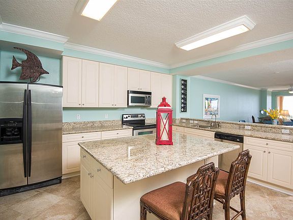 3rd image of 60 Surfview Dr APT 213