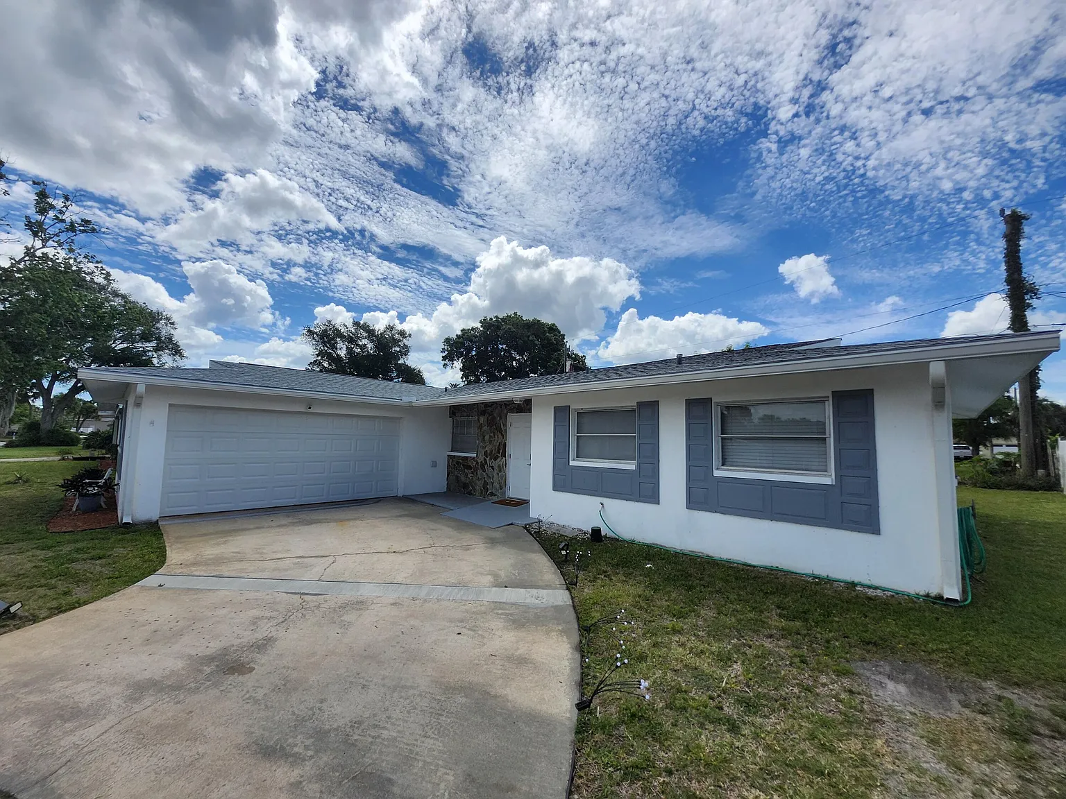 3 bed, 2.0 bath, 1545 sqft, $2,150 — Photo 2