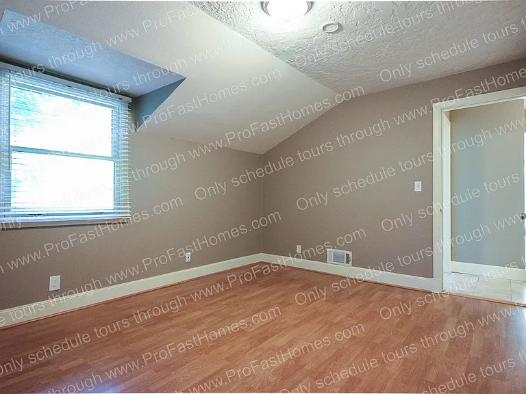 7840 SW West Slope Dr — Photo 13