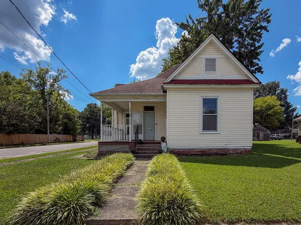 2002 Guthrie Ave, Paducah, KY 42003
