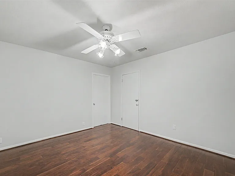 2723 Nottingham St — Photo 28