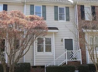 130 Charter Ct, Cary, NC 27511