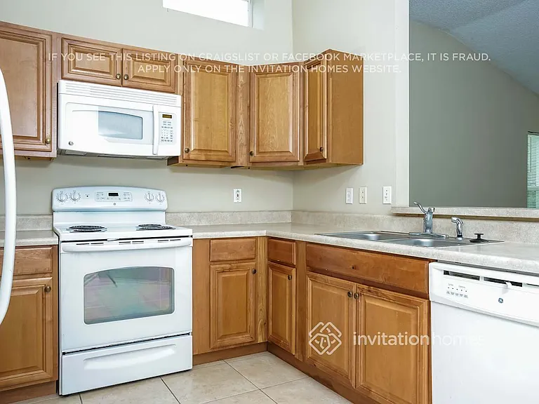 4841 14th Ave E — Photo 8