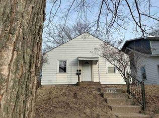 3105 9 1/2 St, Rock Island, IL