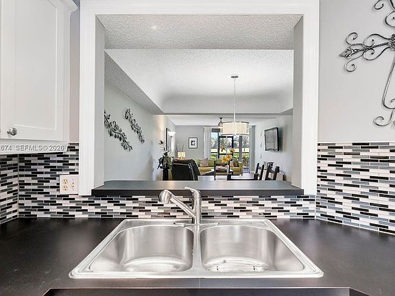 3rd image of 23249 Barwood Ln N APT 102