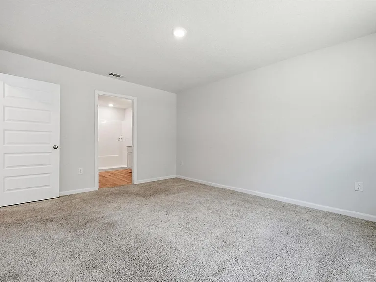 5367 Peach Dr — Photo 37