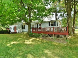 2280 Lodge Rd SW, Sherrodsville, OH 44675