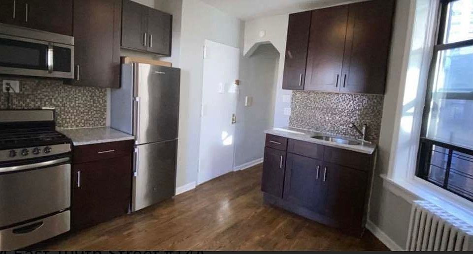 1st image of 324 E 109th St #14AA