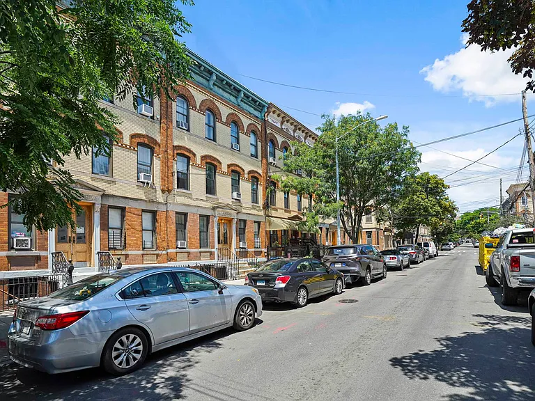 1821 Madison St #6 — Photo 22