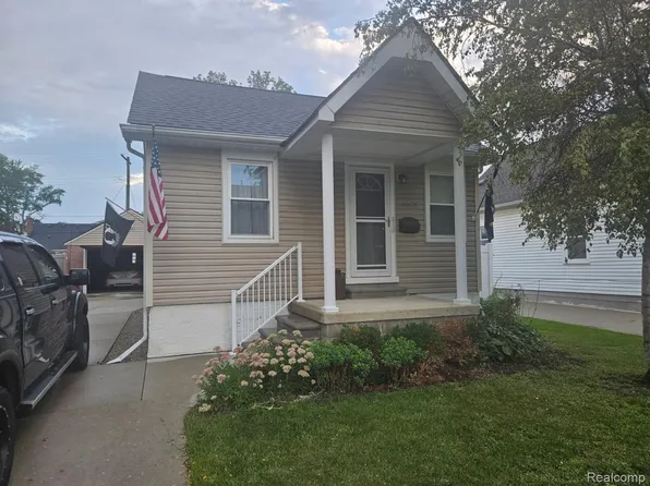 1444 19th St, Wyandotte, MI 48192