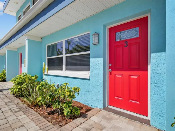 784 San Christopher Dr #3, Dunedin, FL 34698