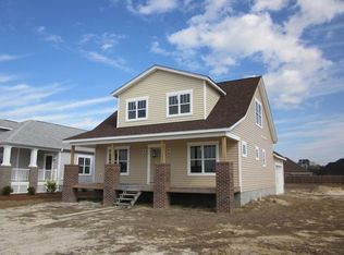 413 Bald Cypress Ln, Sneads Ferry, NC 28460