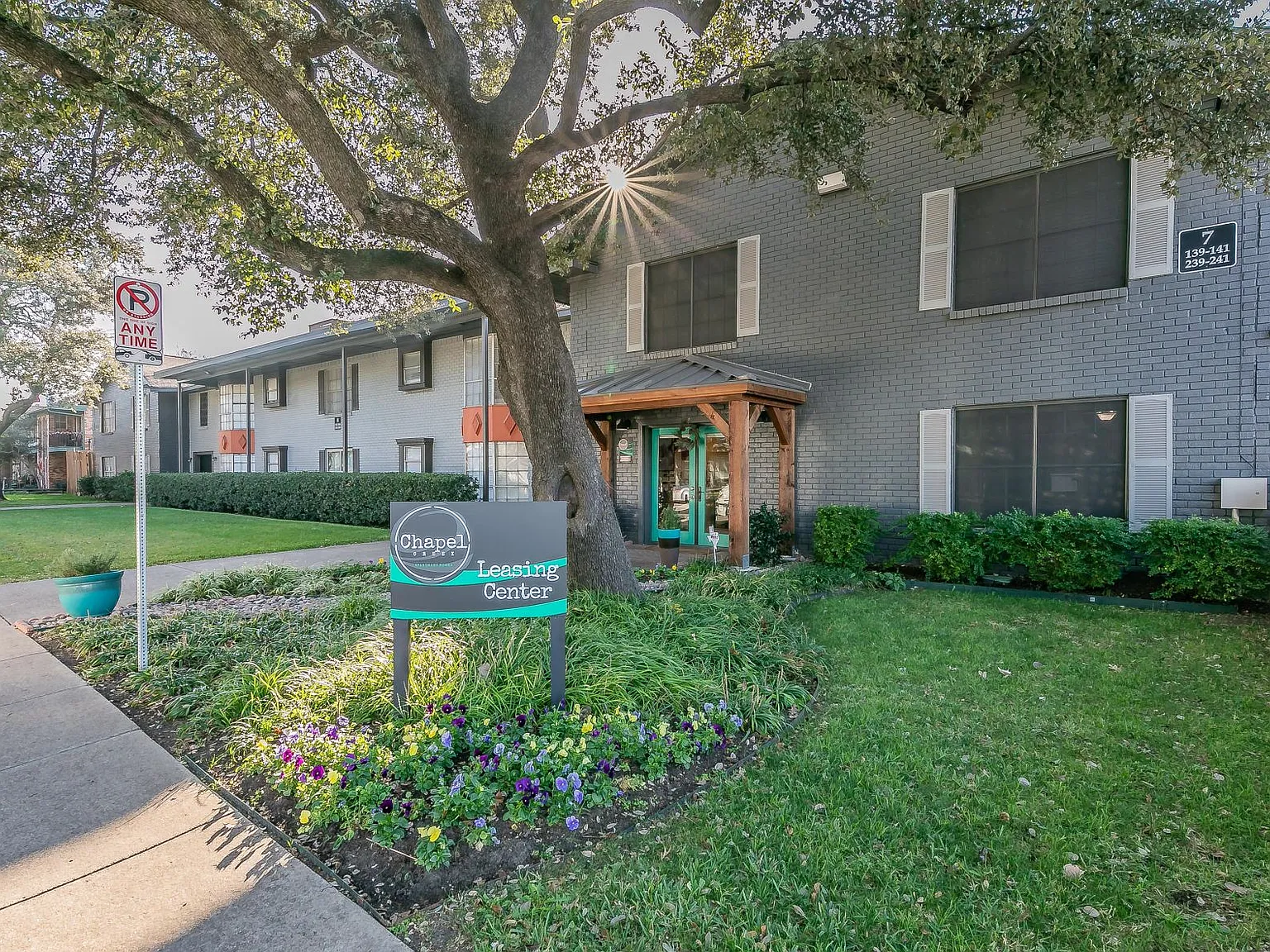 Chapel Creek Apartments — Photo 1