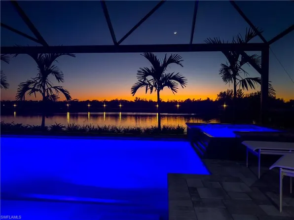 8795 Calypso Ct, Naples, FL 34112