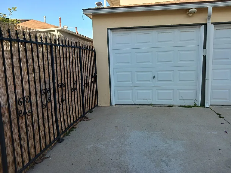 243 Dimmick Ave — Photo 11