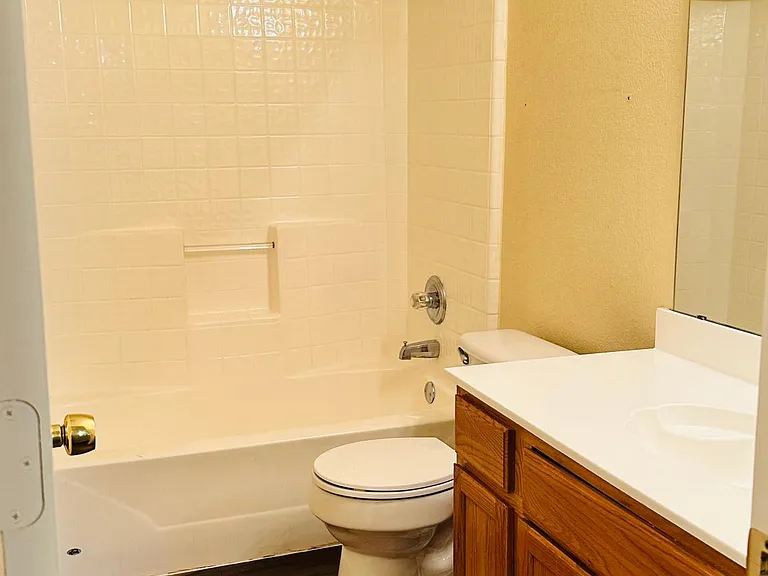 3207 Scenic Glen Dr — Photo 7