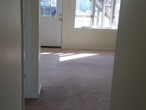 4th image of 273 W 19th St #1