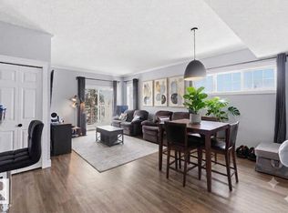 Bays At Summerside The, Edmonton, AB T6X 1K1