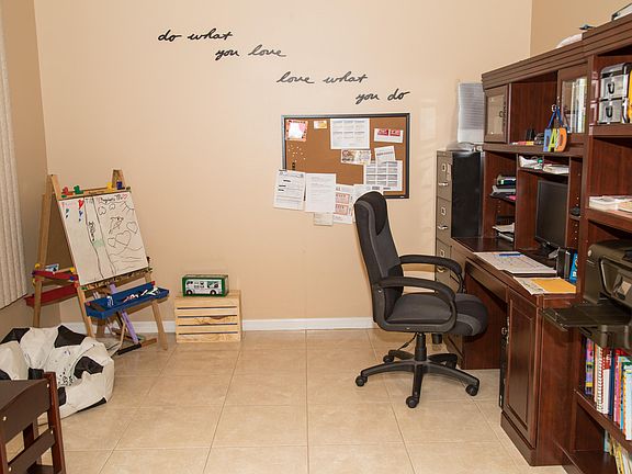 5th image of 3742 SW Darwin Blvd