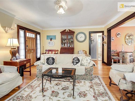 4th image of 7311 Washington St
