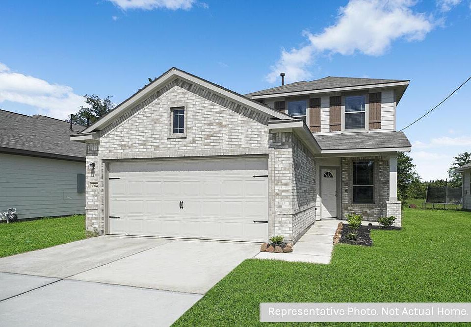 1st image of 3048 Plateau Dr