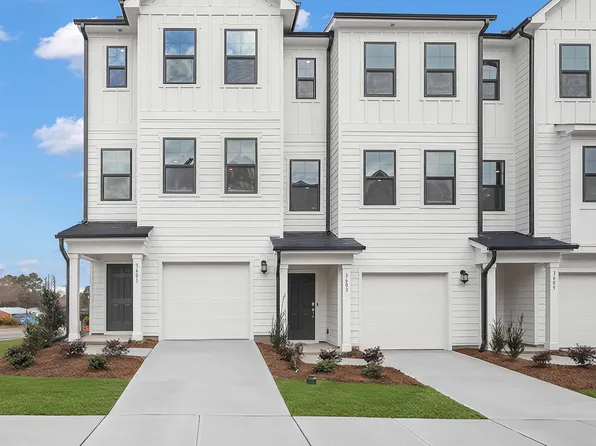 3603 Elm Grove Ln, Raleigh, NC 27604