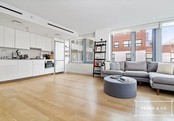 2nd image of 425 W 53rd St APT 503