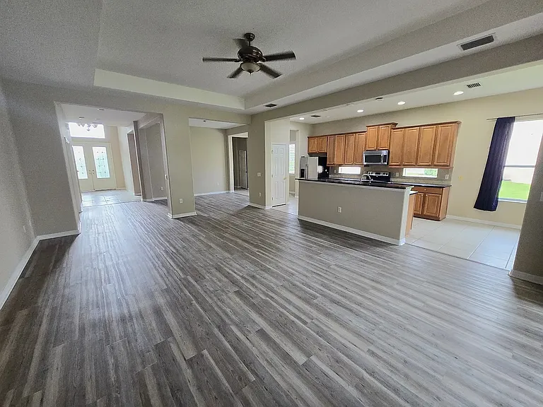 3637 Summerwind Cir — Photo 6