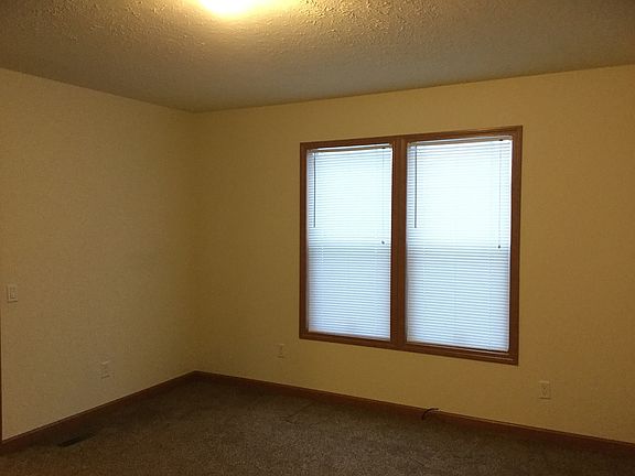 3rd image of 3440 Creekside Blvd #164