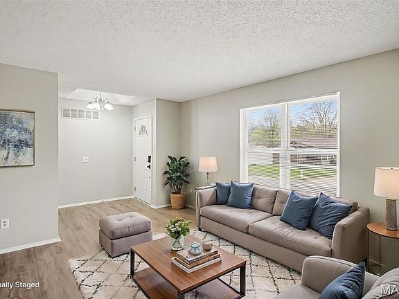 4th image of 1839 Lakemont Ln