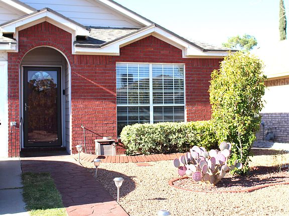 2nd image of 11948 Oak Crossing Dr