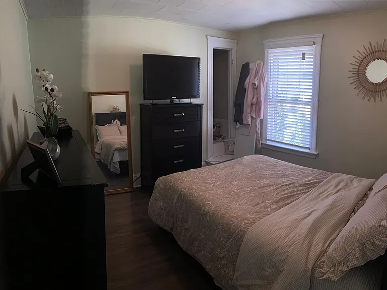16 Branch Ave #2 — Photo 12
