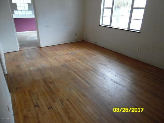 3rd image of 1581 Anniston Ave