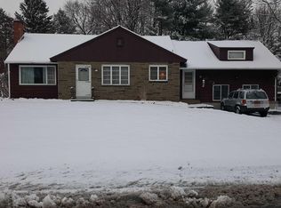 6 Southern Dr, Latham, NY 12110