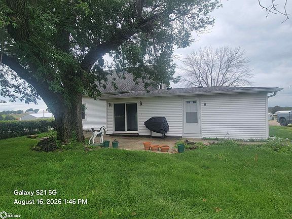 2nd image of 1002 W South St