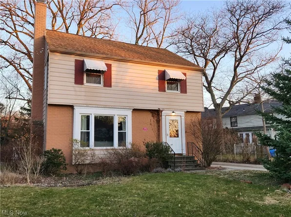 23208 E Baintree Rd, Beachwood, OH 44122