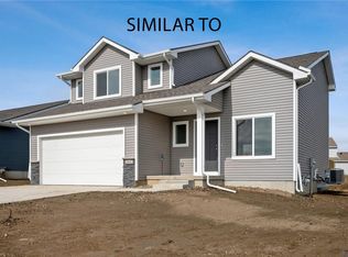 606 NE Meadow Landing Dr, Ankeny, IA 50021