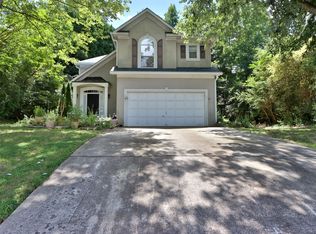 815 Long Branch Cir, Sugar Hill, GA 30518