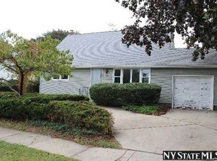 1154 Pea Pond Rd, Bellmore, NY 11710