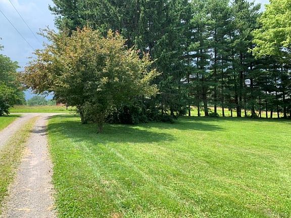 3rd image of 4570 Urbana Woodstock Pike