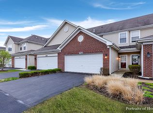1942 Golden Gate Ln, Naperville, IL 60563