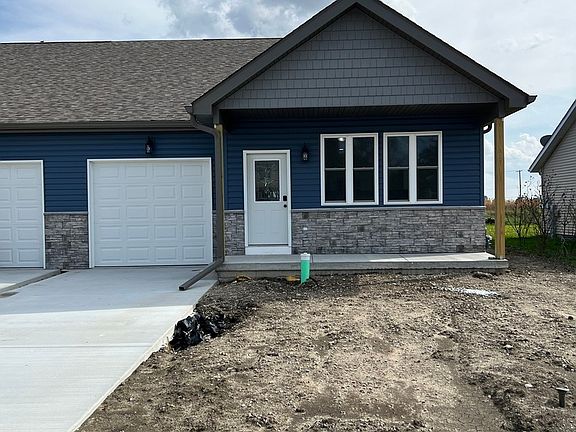 2nd image of 929 Covey Ln #B