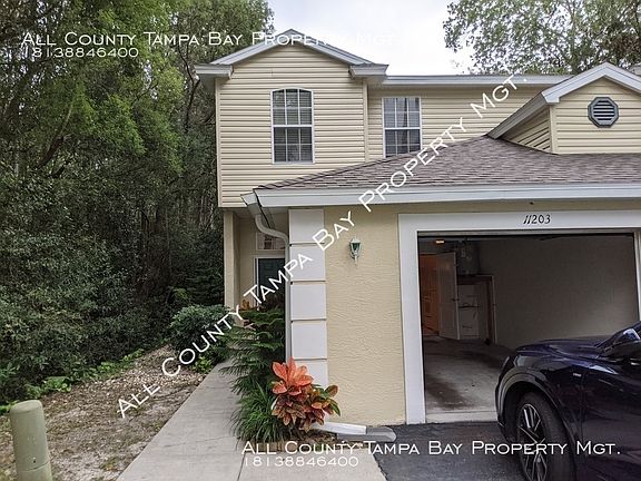 2nd image of 11203 Cedar Hollow Ln