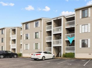 2325 Sea Shell Rd APT 102, Virginia Beach, VA 23451