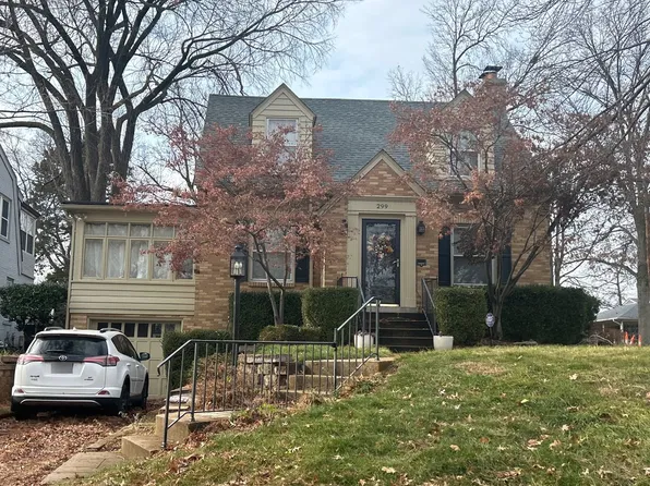 299 Elm Ave, Saint Louis, MO 63122